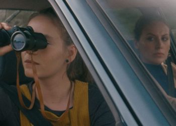 Une Paire de Jumelles (The Binoculars) - Short Film Review - Indie Shorts Mag